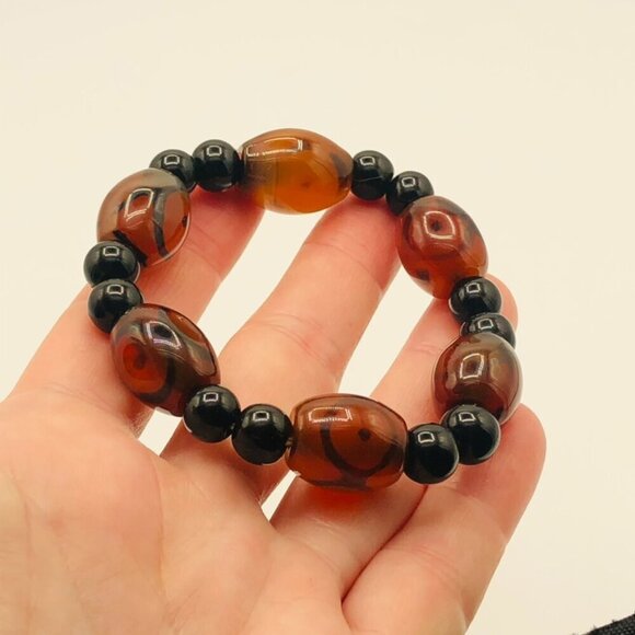 Glass Dzi Bead Stetch Bracelet - Picture 3 of 6